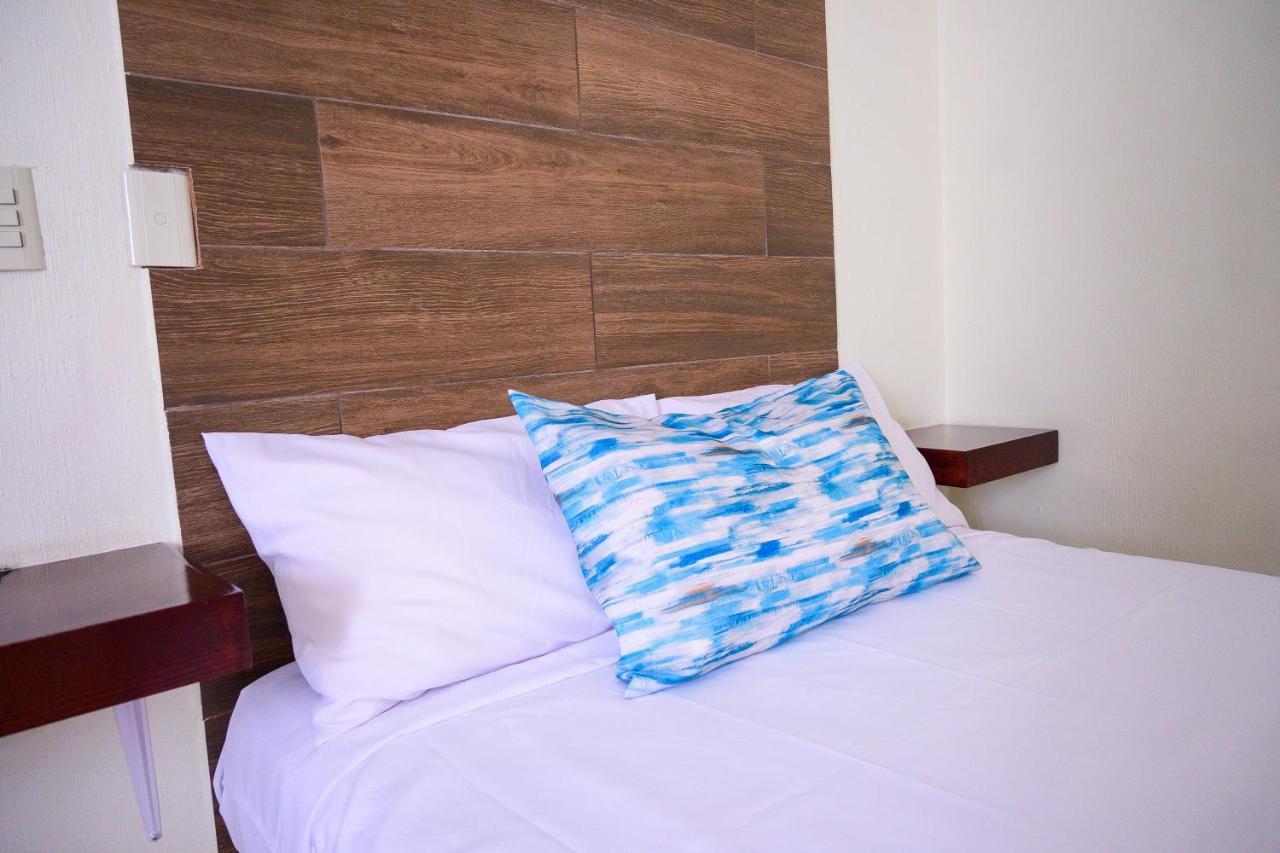 Hotel Acuario En Ocotlan Extérieur photo